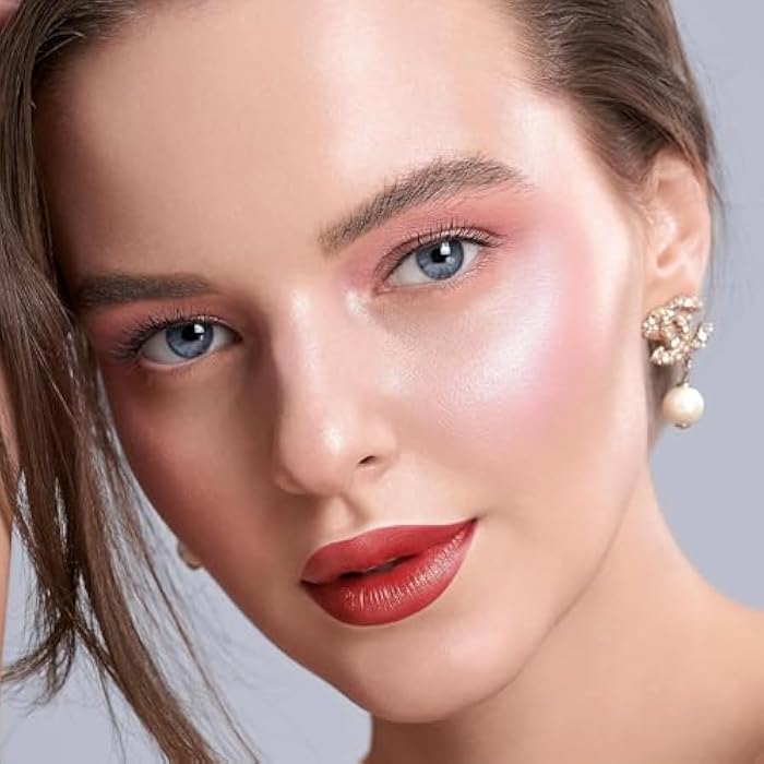 Highlighter Makeup Stick, Cream Glow Shimmer for a Radiant Finish, Easy to Blend & Long-Lasting Highlight Make Up for Face Eyes Lips (CLOW VELI) - Image 4